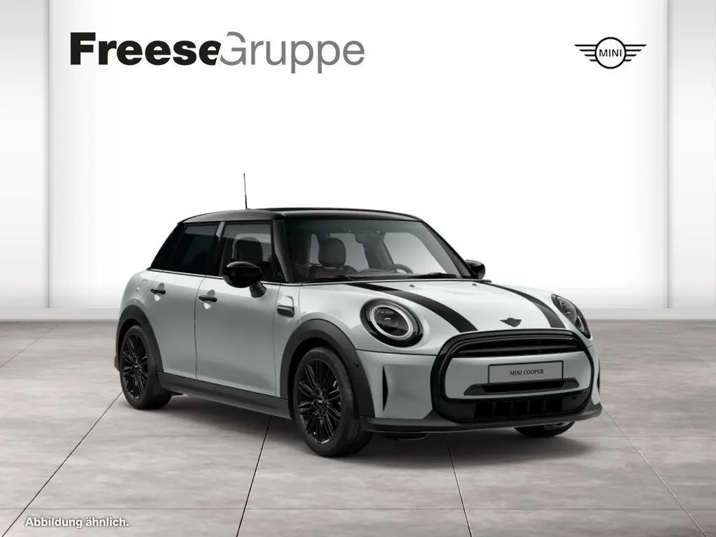 Photo 1 : Mini Cooper 2021 Petrol