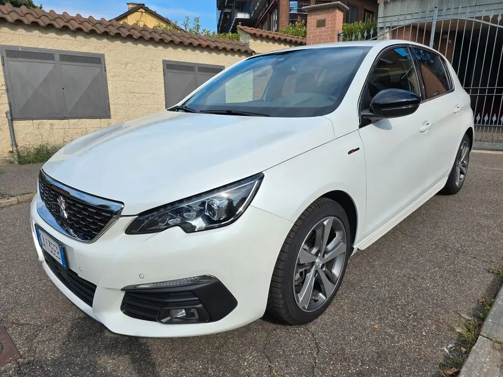 Photo 1 : Peugeot 308 2020 Diesel