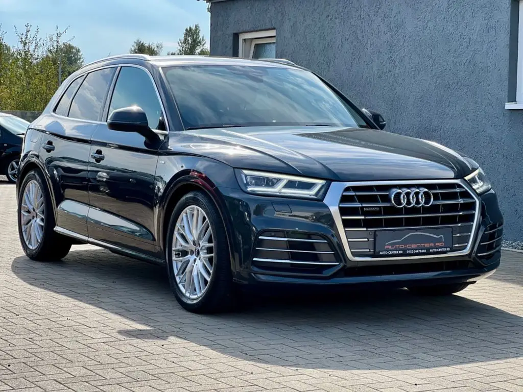 Photo 1 : Audi Q5 2017 Diesel