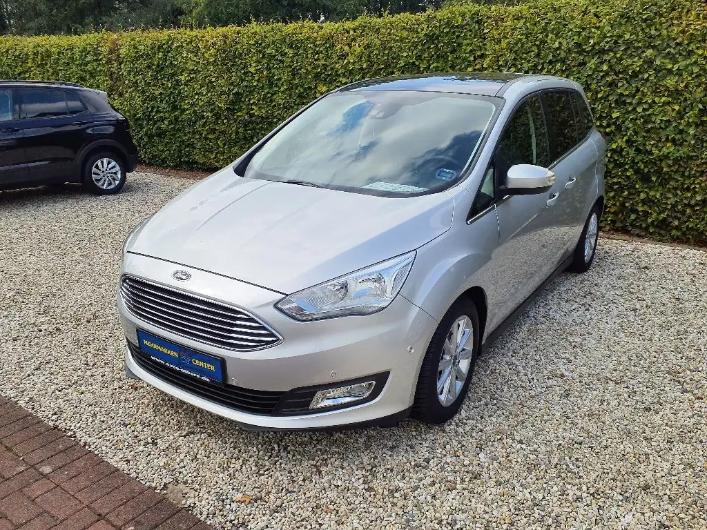 Photo 1 : Ford Grand C-max 2019 Petrol