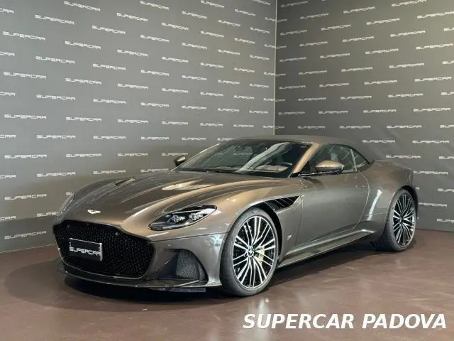 Photo 1 : Aston Martin Dbs 2022 Petrol