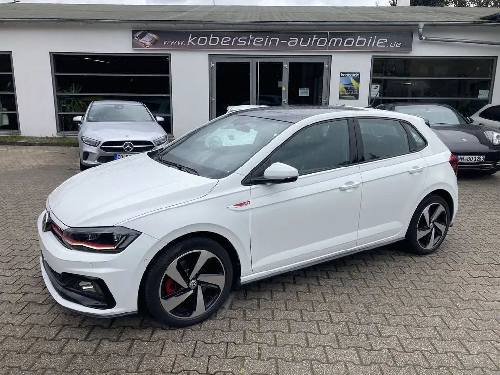 Photo 1 : Volkswagen Polo 2018 Essence