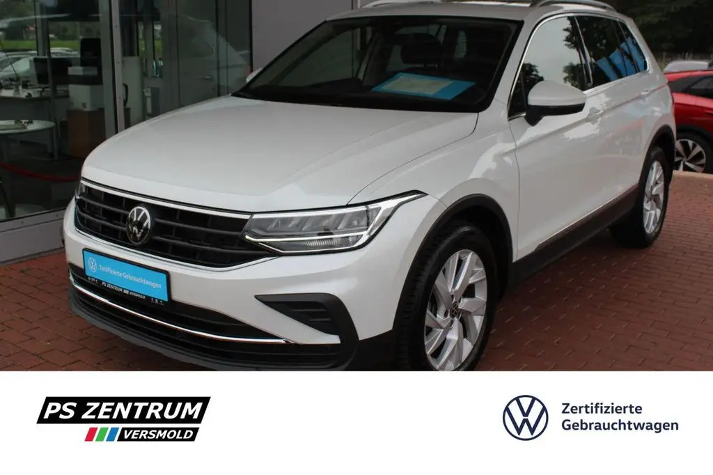 Photo 1 : Volkswagen Tiguan 2023 Petrol