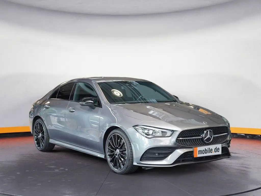 Photo 1 : Mercedes-benz Classe Cla 2021 Petrol