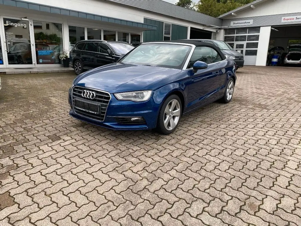 Photo 1 : Audi A3 2015 Petrol