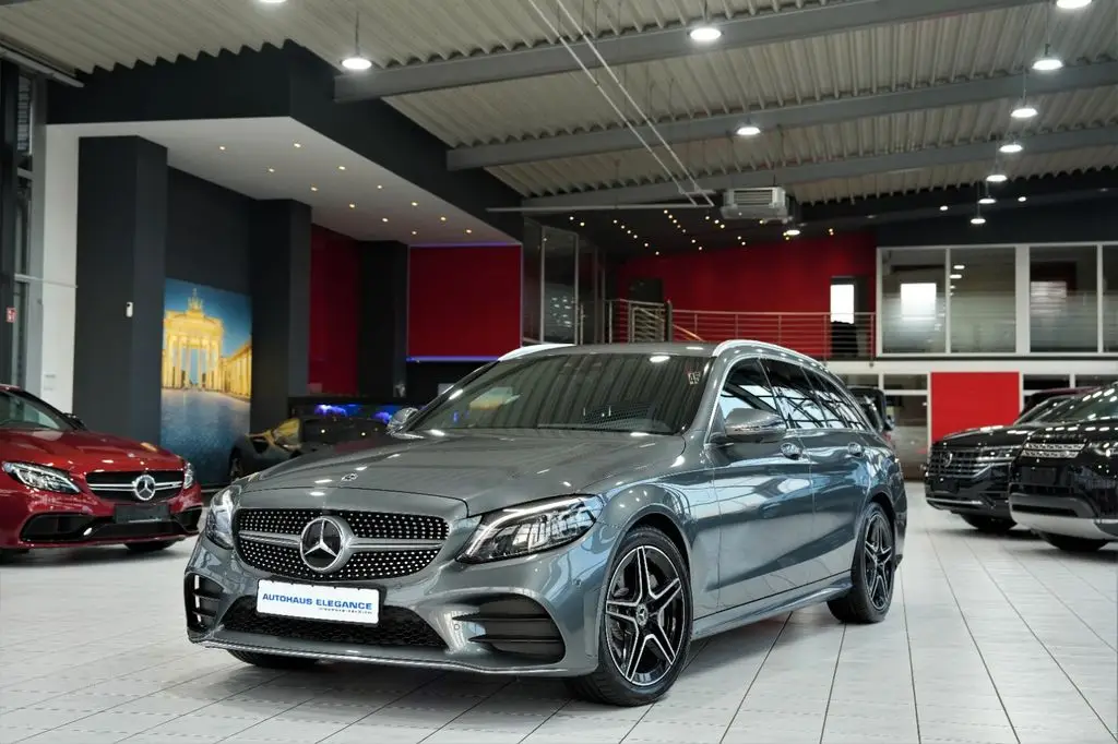 Photo 1 : Mercedes-benz Classe C 2019 Essence