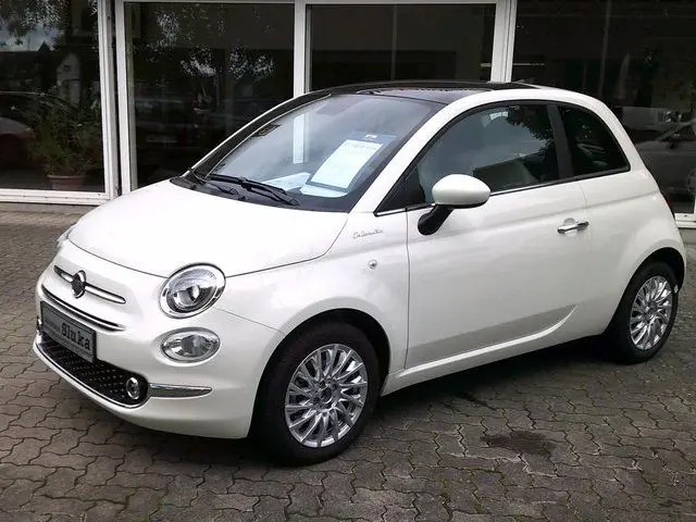 Photo 1 : Fiat 500 2023 Essence