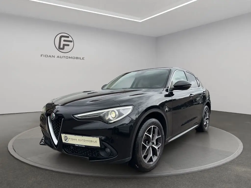 Photo 1 : Alfa Romeo Stelvio 2018 Diesel