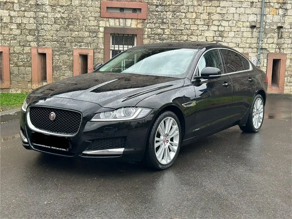 Photo 1 : Jaguar Xf 2017 Diesel