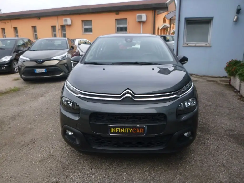 Photo 1 : Citroen C3 2017 Diesel