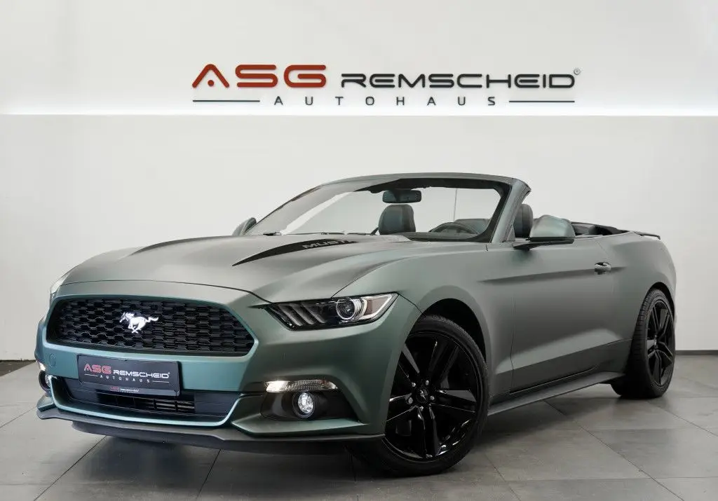 Photo 1 : Ford Mustang 2015 Essence