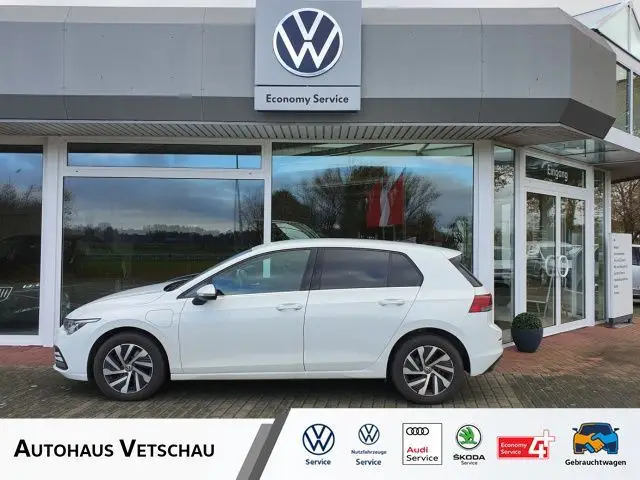 Photo 1 : Volkswagen Golf 2020 Hybride