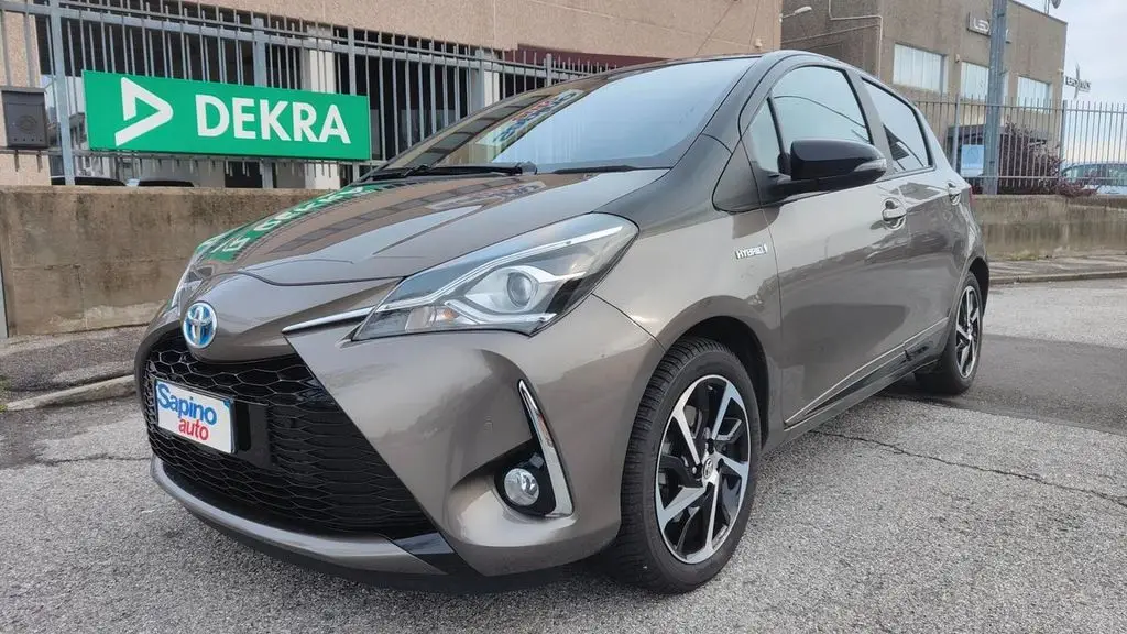 Photo 1 : Toyota Yaris 2019 Hybride