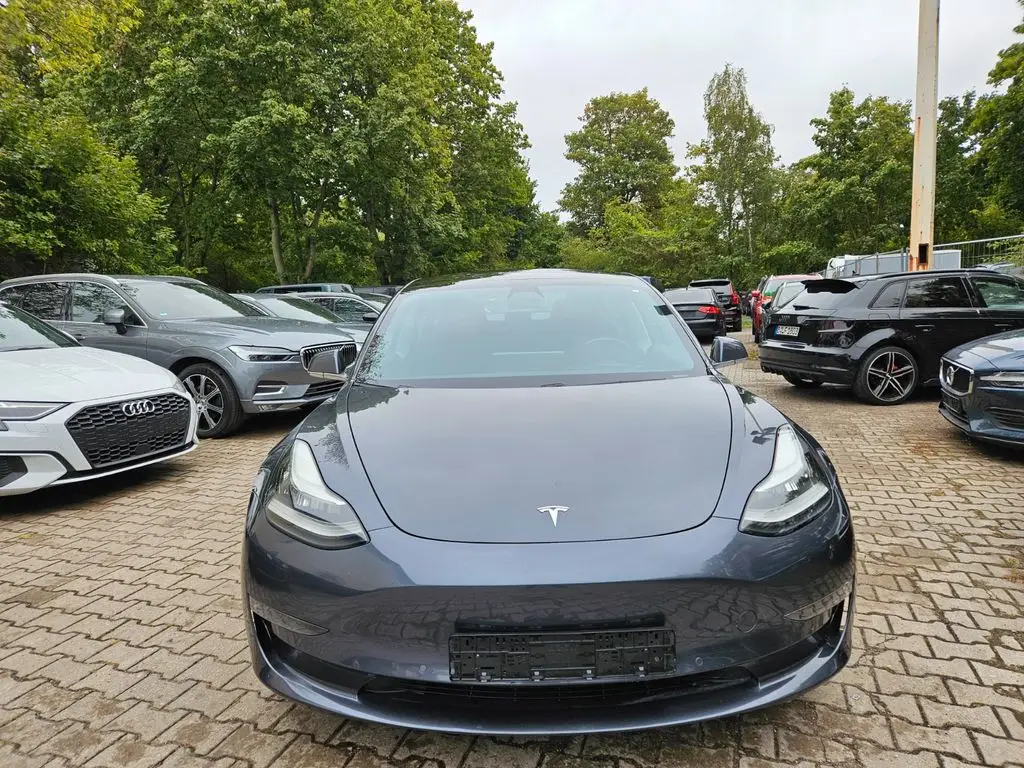 Photo 1 : Tesla Model 3 2019 Not specified