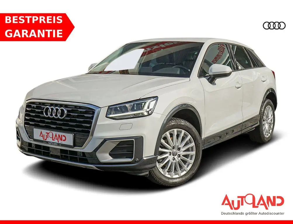 Photo 1 : Audi Q2 2020 Petrol