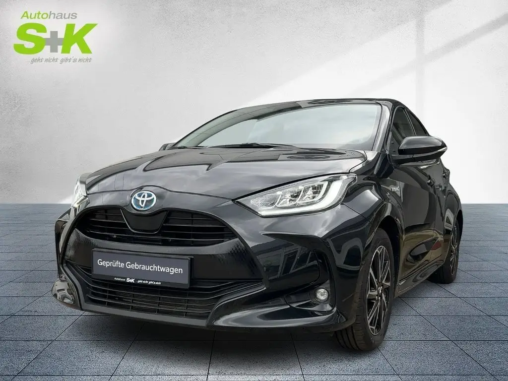 Photo 1 : Toyota Yaris 2021 Essence