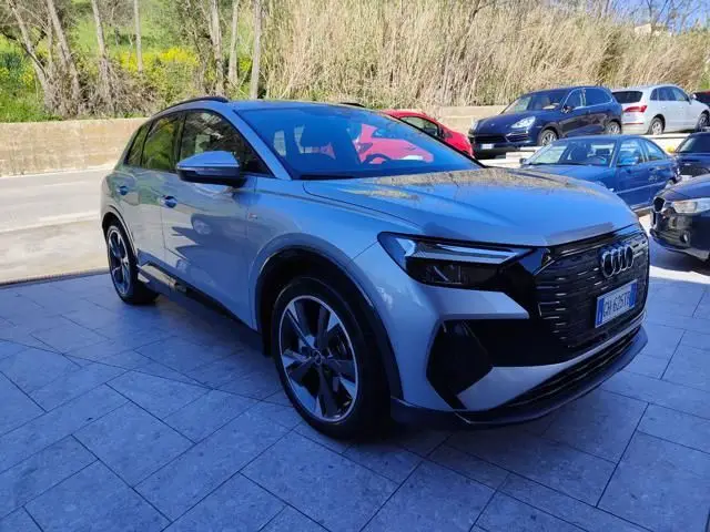 Photo 1 : Audi E-tron 2022 Non renseigné