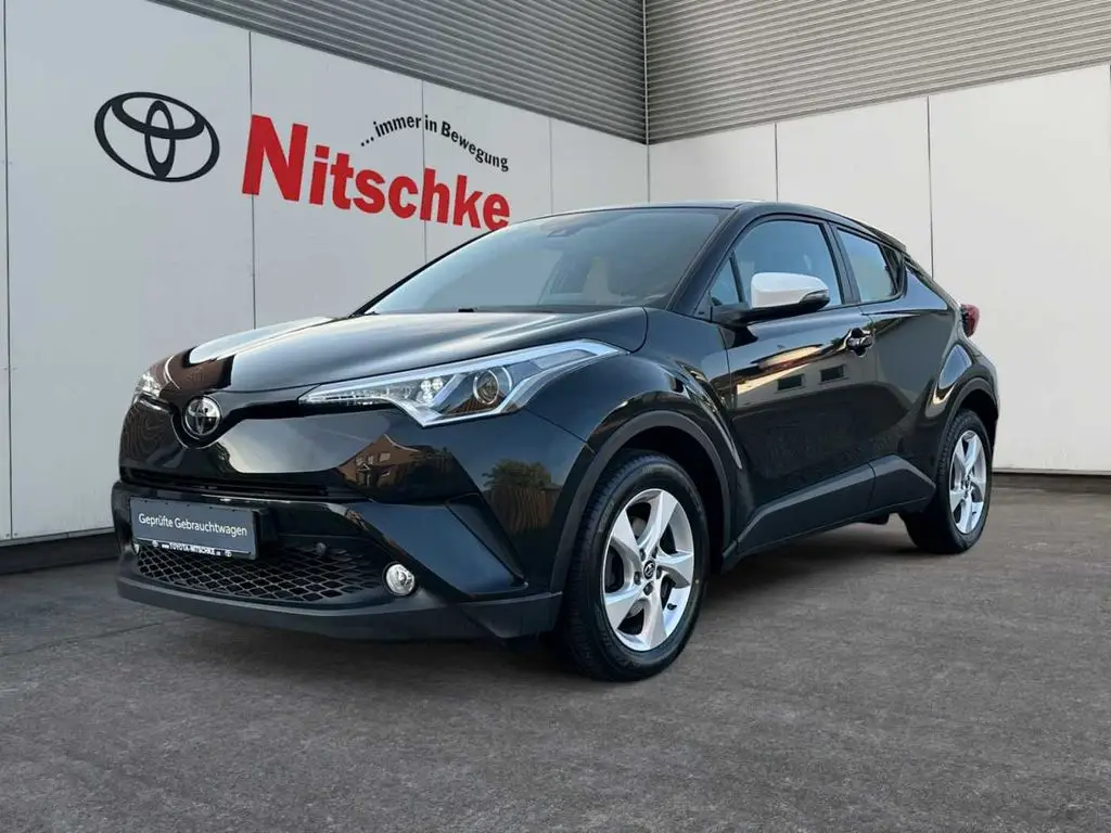 Photo 1 : Toyota C-hr 2018 Essence