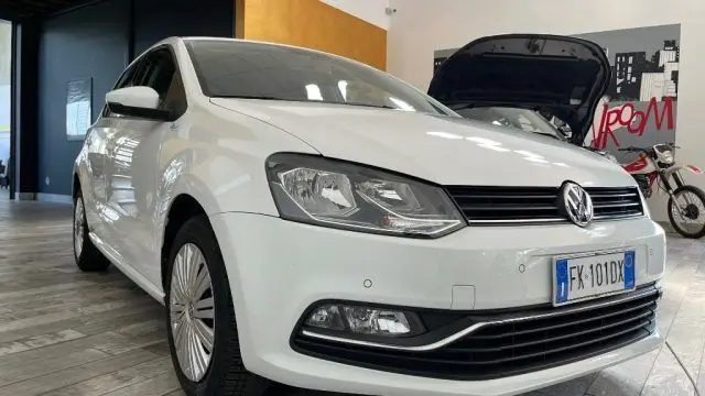 Photo 1 : Volkswagen Polo 2017 Essence