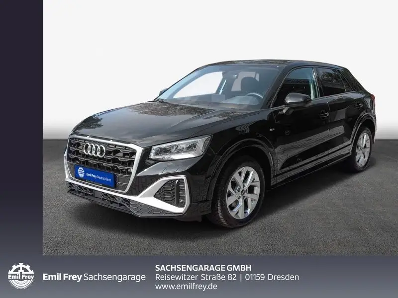 Photo 1 : Audi Q2 2023 Petrol