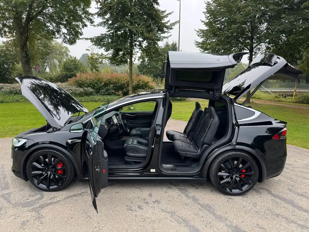 Photo 1 : Tesla Model X 2019 Non renseigné