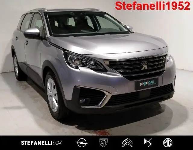 Photo 1 : Peugeot 5008 2019 Diesel