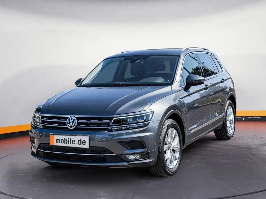 Photo 1 : Volkswagen Tiguan 2020 Petrol