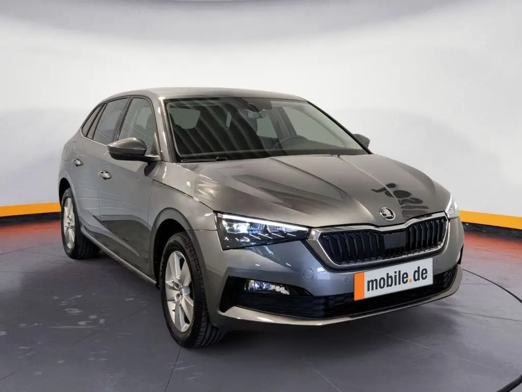 Photo 1 : Skoda Scala 2023 Petrol