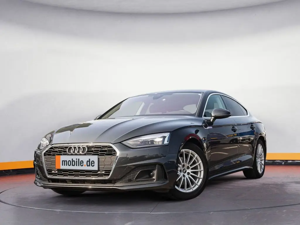 Photo 1 : Audi A5 2021 Diesel