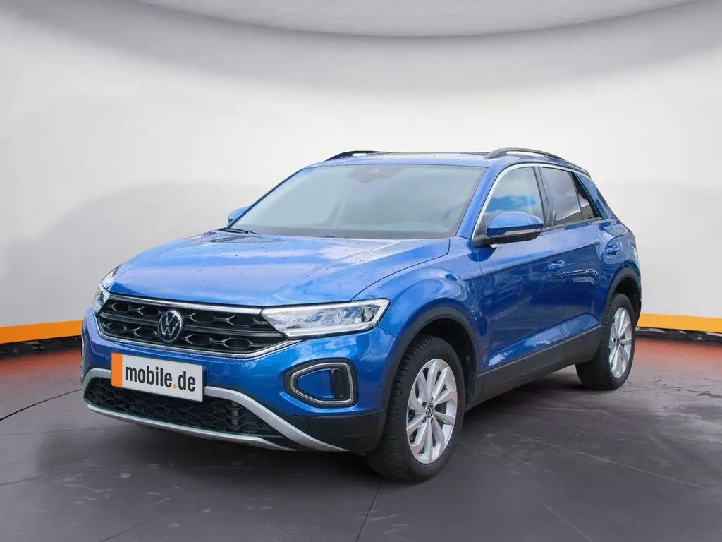 Photo 1 : Volkswagen T-roc 2023 Petrol