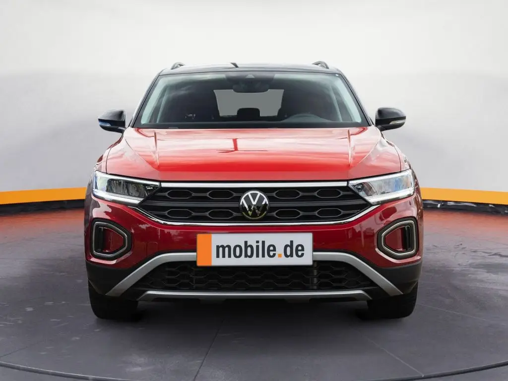 Photo 1 : Volkswagen T-roc 2023 Petrol