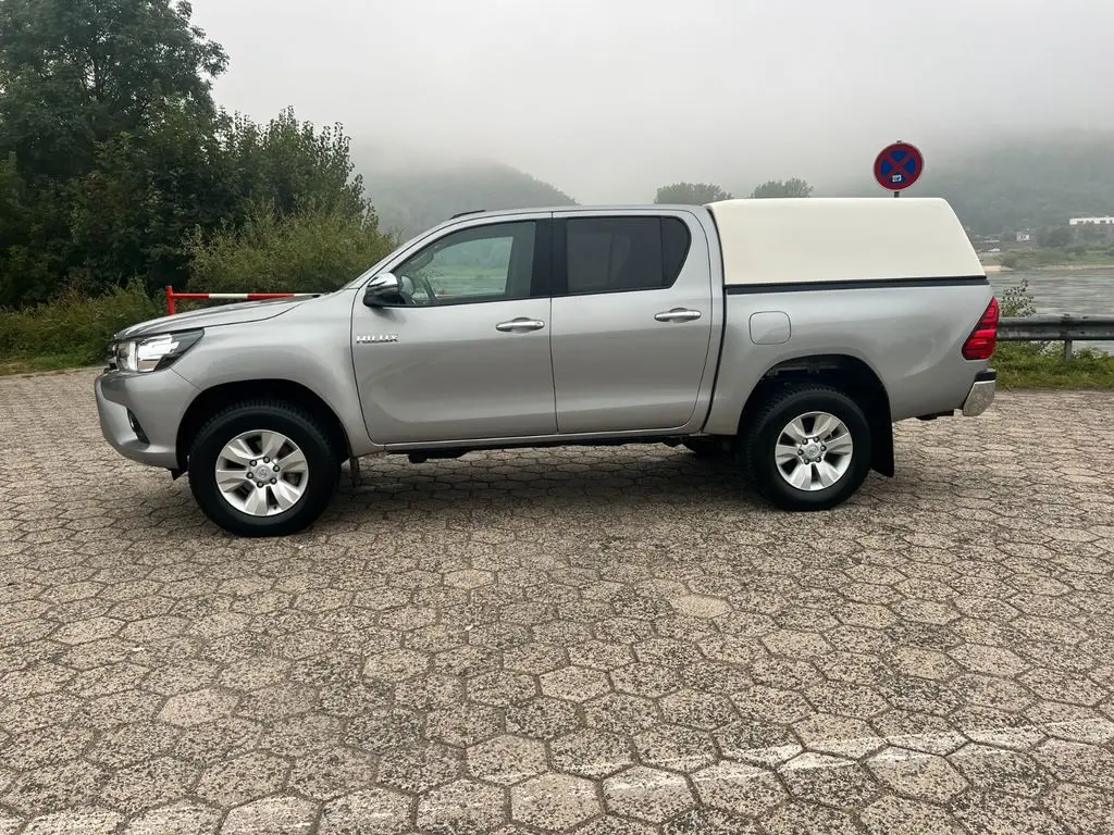 Photo 1 : Toyota Hilux 2019 Diesel