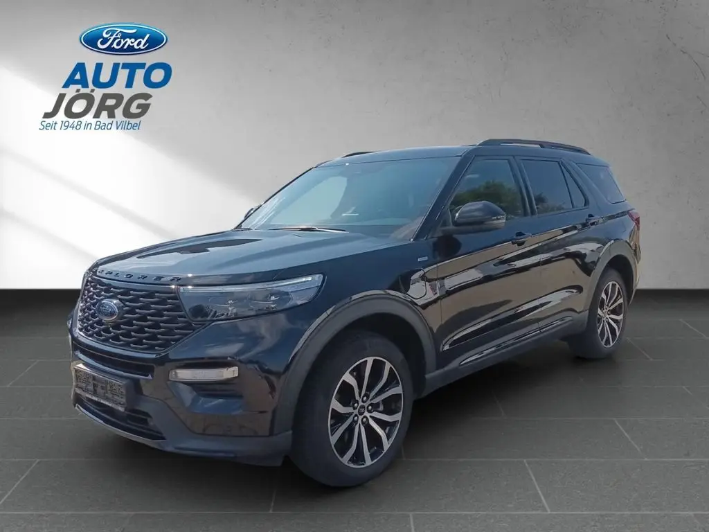 Photo 1 : Ford Explorer 2021 Hybrid