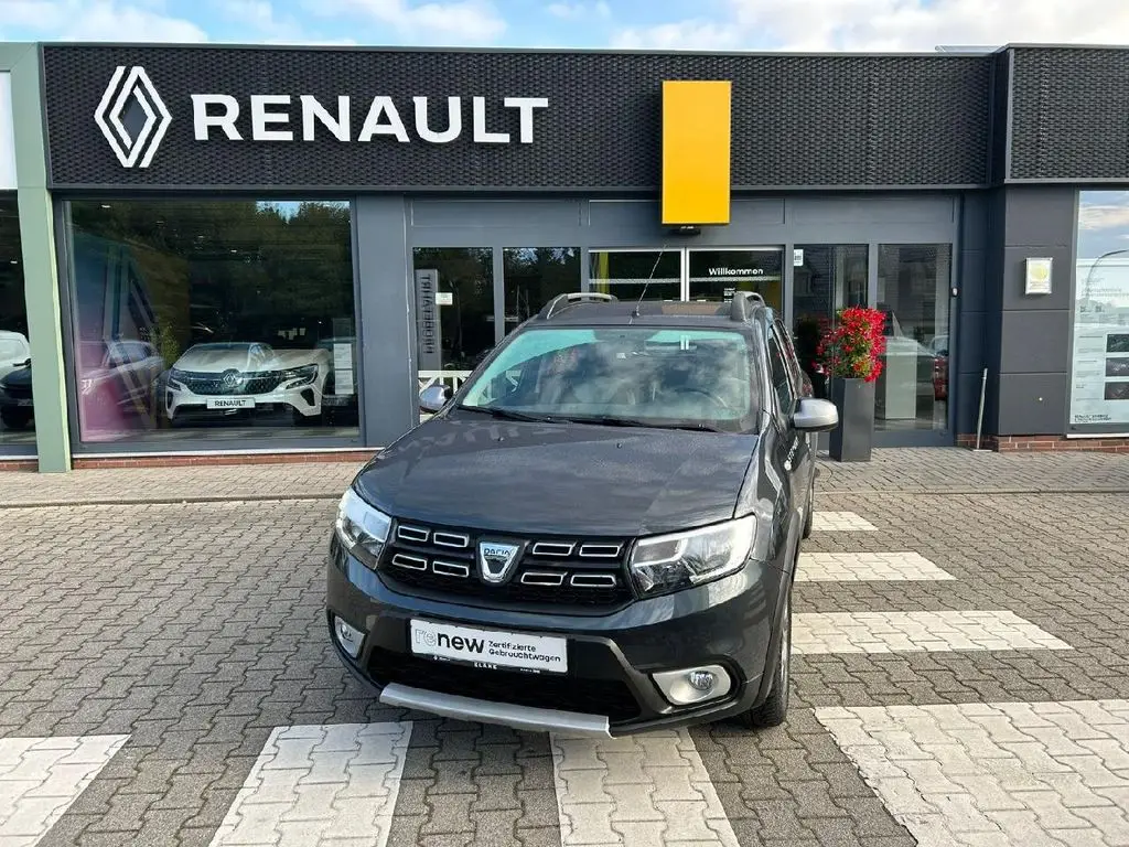 Photo 1 : Dacia Sandero 2018 Petrol