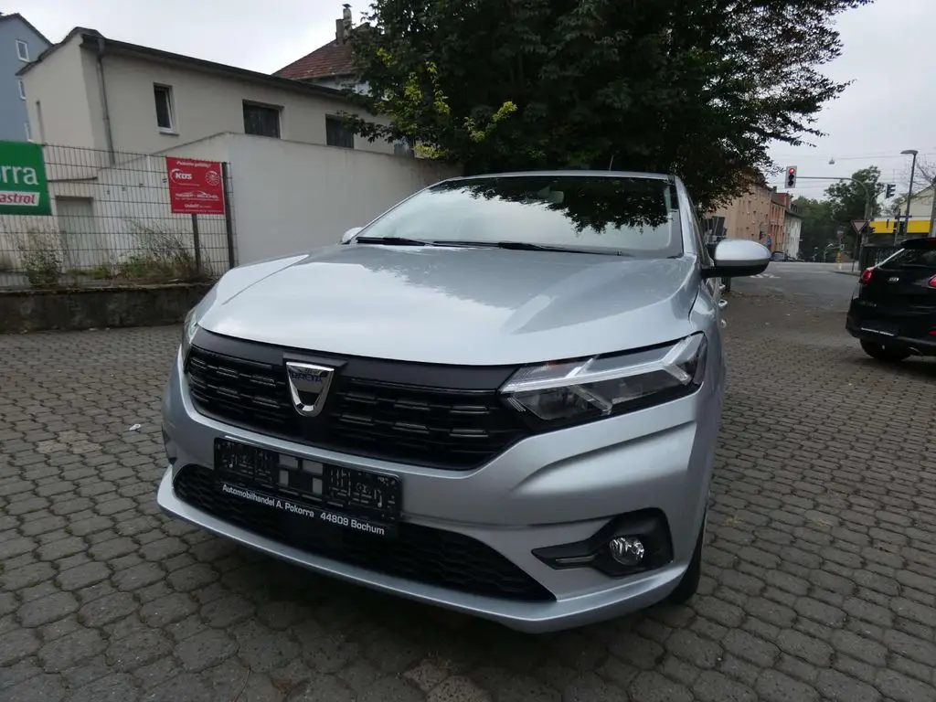 Photo 1 : Dacia Sandero 2021 Petrol