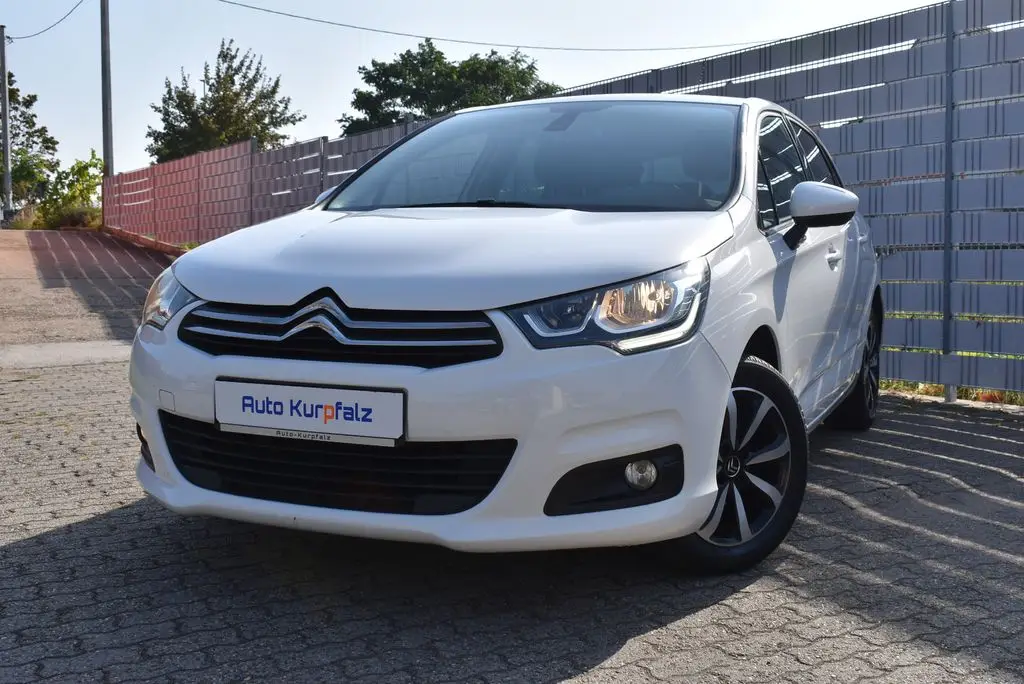 Photo 1 : Citroen C4 2018 Essence