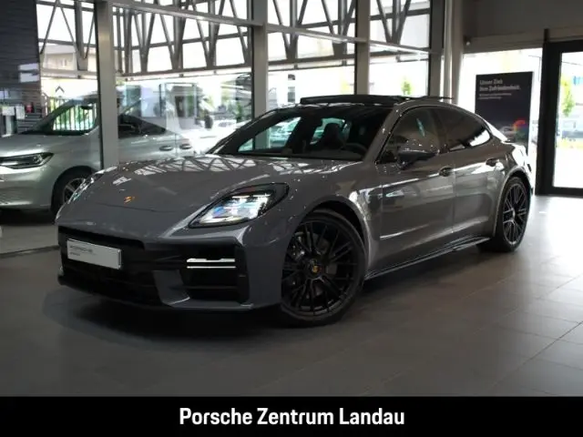 Photo 1 : Porsche Panamera 2024 Essence