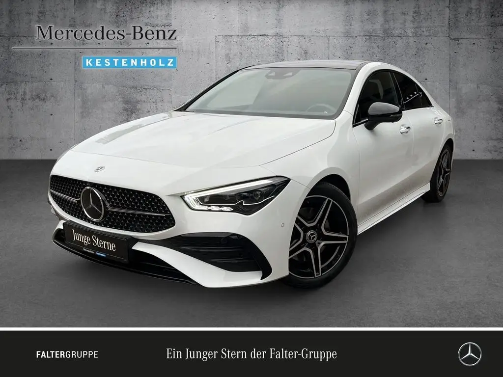 Photo 1 : Mercedes-benz Classe Cla 2023 Essence