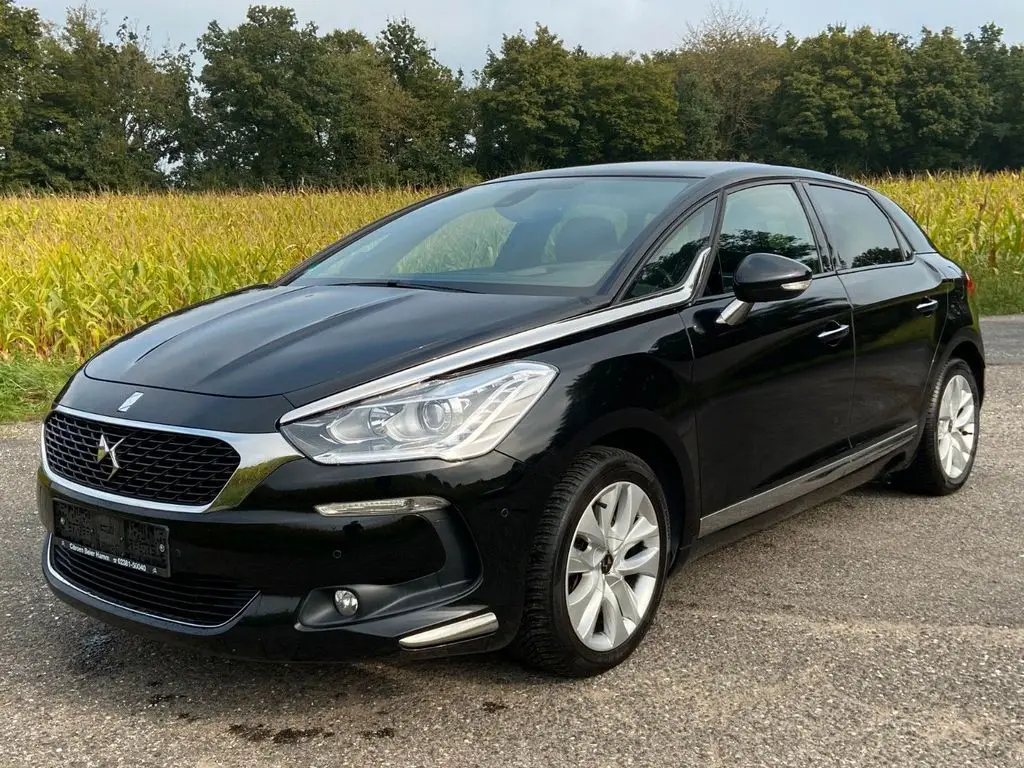 Photo 1 : Citroen Ds5 2018 Diesel