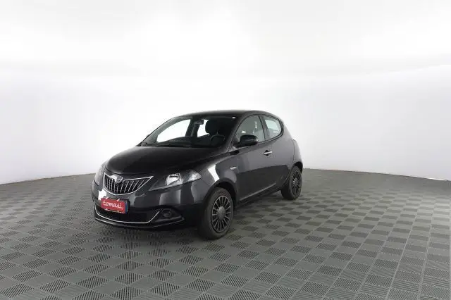 Photo 1 : Lancia Ypsilon 2021 Hybride