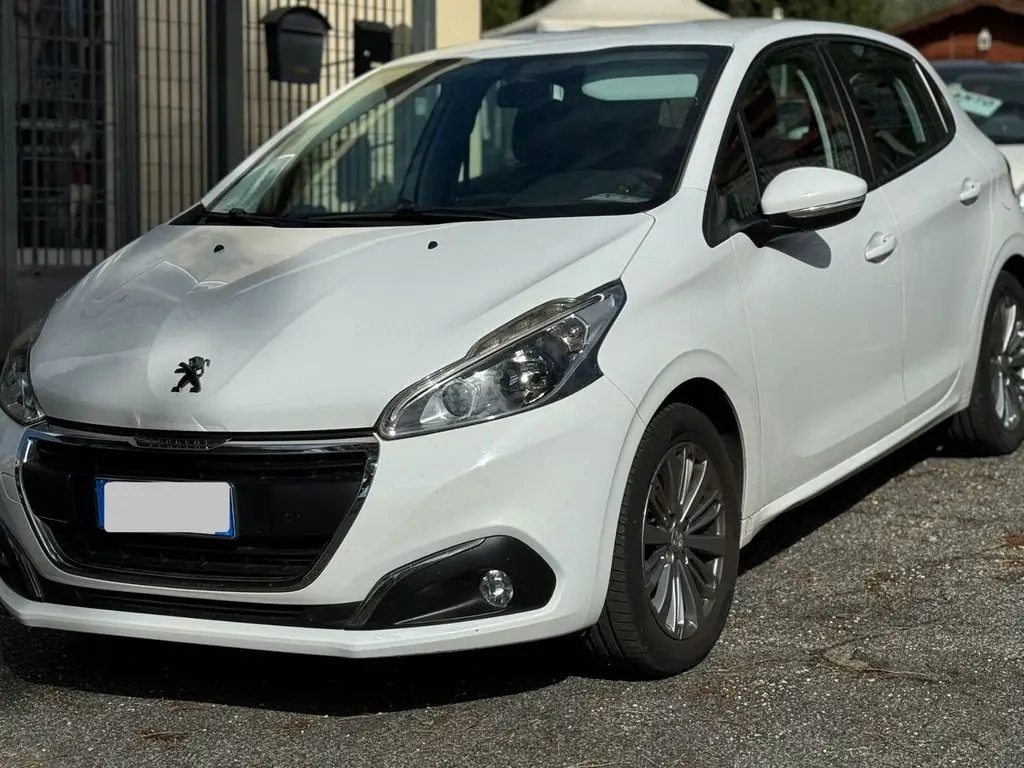 Photo 1 : Peugeot 208 2017 LPG