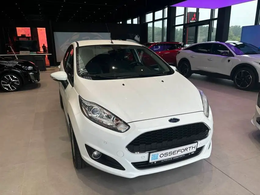 Photo 1 : Ford Fiesta 2017 Essence