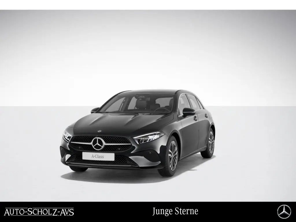 Photo 1 : Mercedes-benz Classe A 2023 Petrol