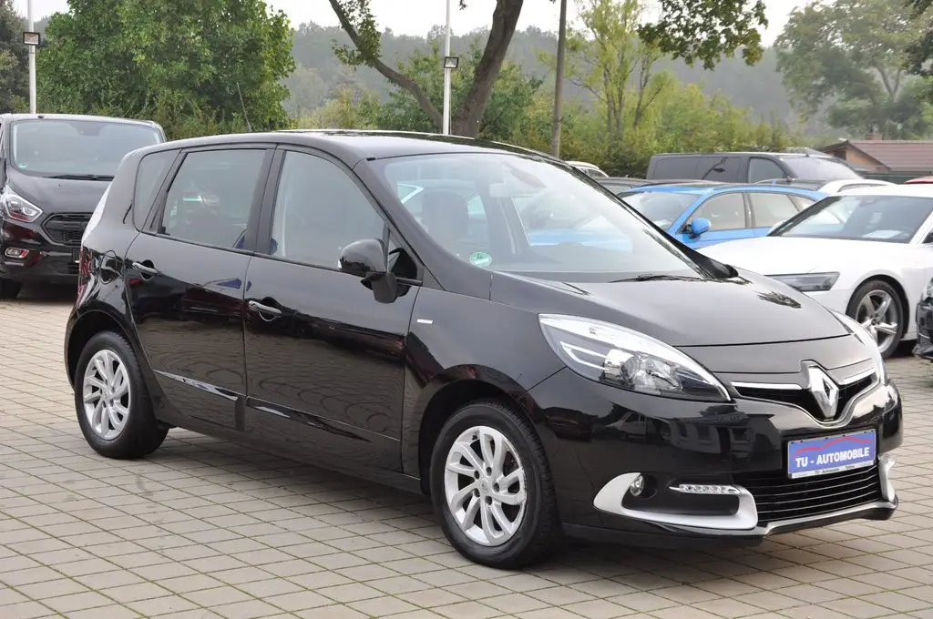 Photo 1 : Renault Scenic 2015 Diesel