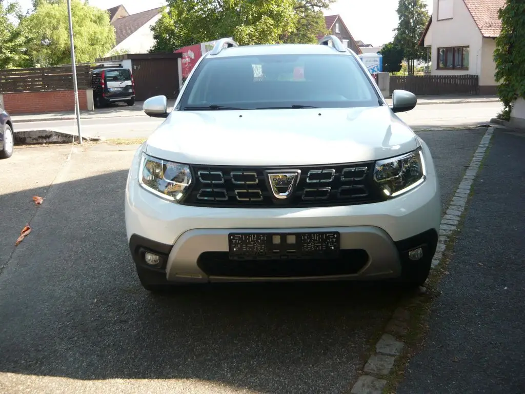 Photo 1 : Dacia Duster 2021 Petrol