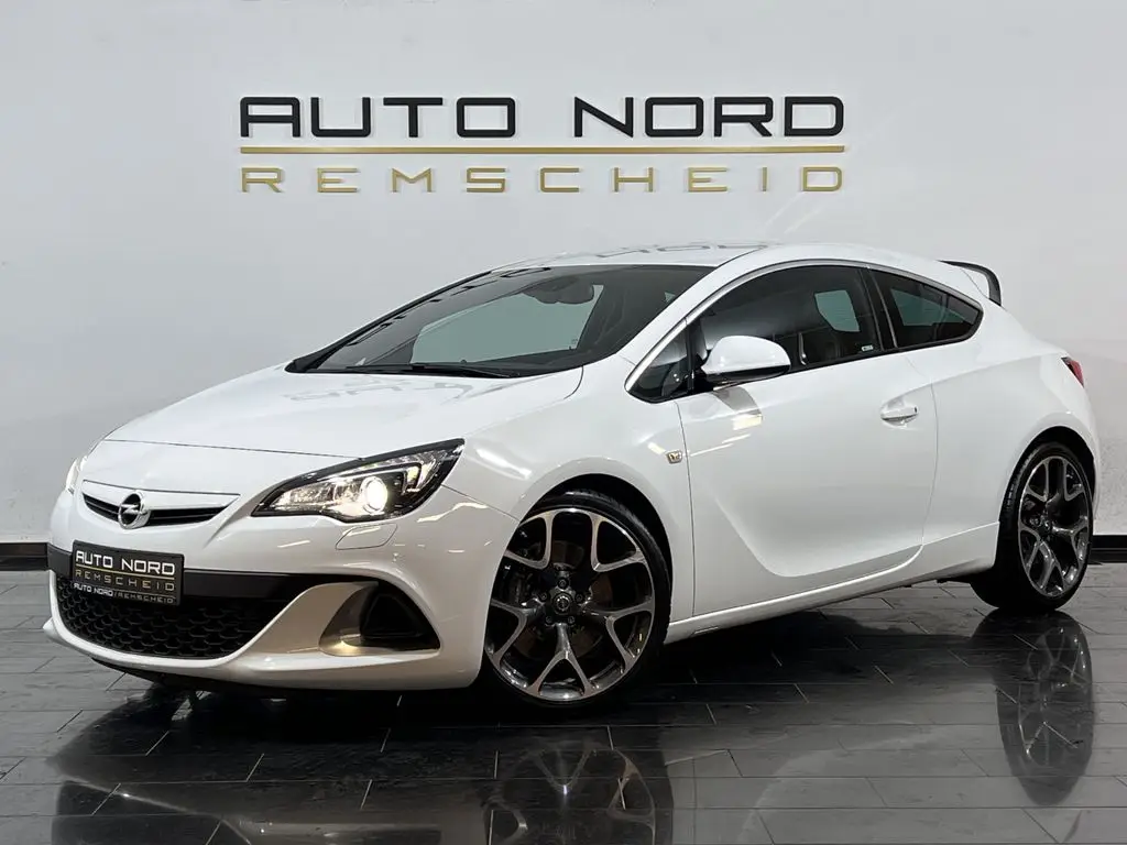 Photo 1 : Opel Astra 2016 Essence