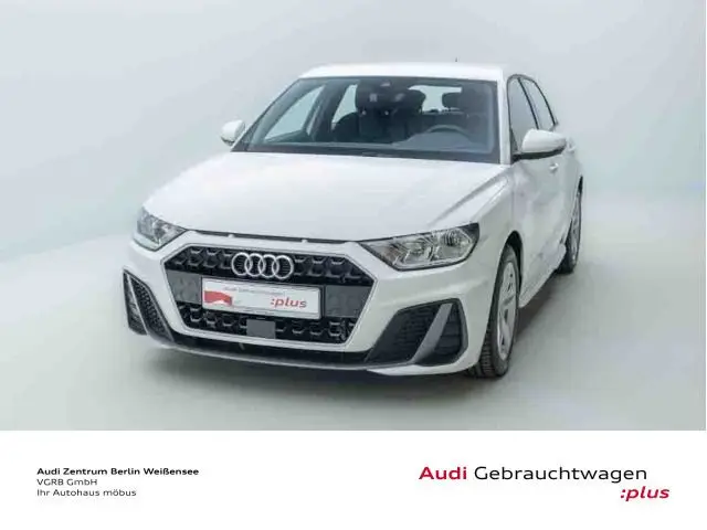 Photo 1 : Audi A1 2021 Essence