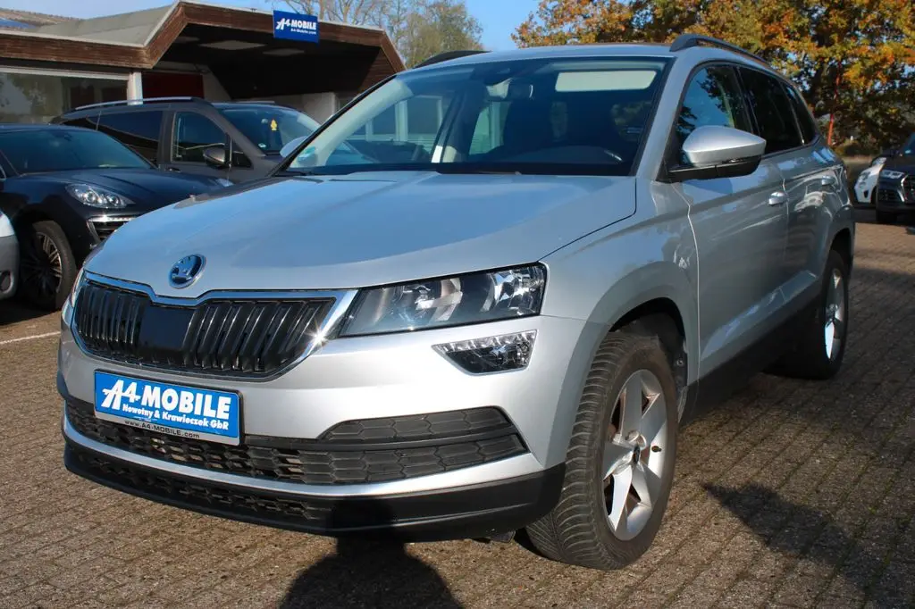 Photo 1 : Skoda Karoq 2019 Essence