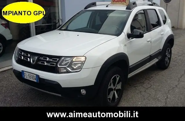 Photo 1 : Dacia Duster 2017 Autres