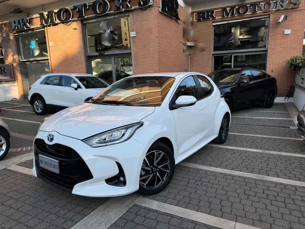 Photo 1 : Toyota Yaris 2022 Hybride